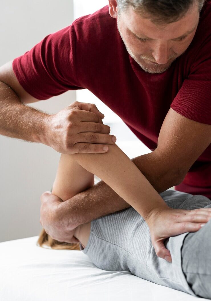 osteopathy-patient-getting-treatment-massage_23-2149159090 osteopathy-patient-getting-treatment-massage_23-2149159090